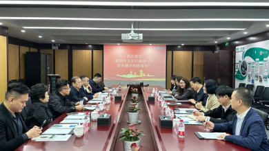 深圳市政協(xié)常委、寶安區(qū)政協(xié)副主席高瞻一行蒞臨健培科技考察調(diào)研