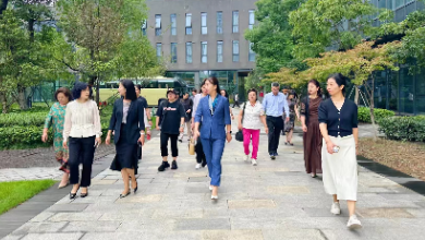 江蘇省無錫市婦聯(lián)黨組成員、副主席朱芳一行蒞臨健培科技考察調(diào)研